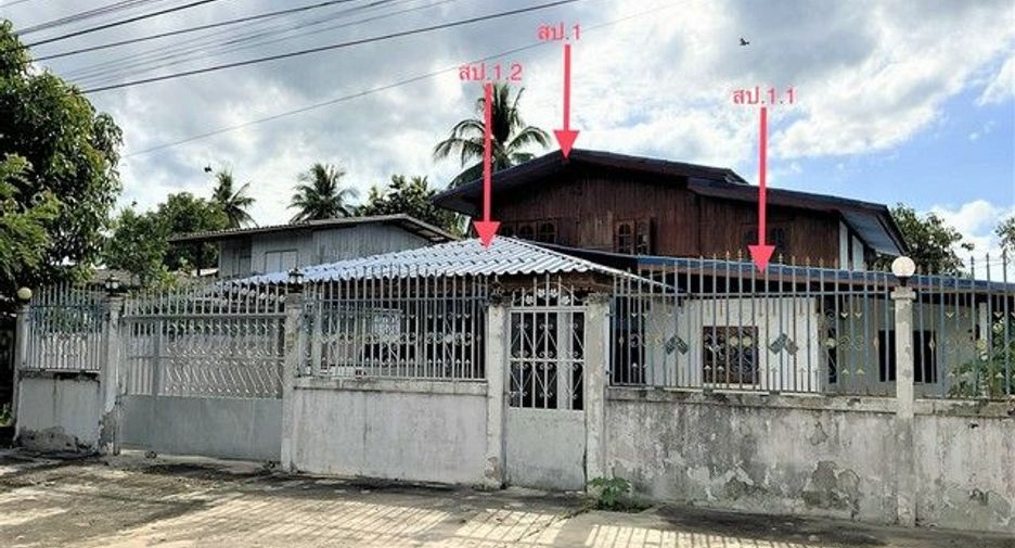 For sale 3 bedrooms house in Huai Khot, Uthai Thani