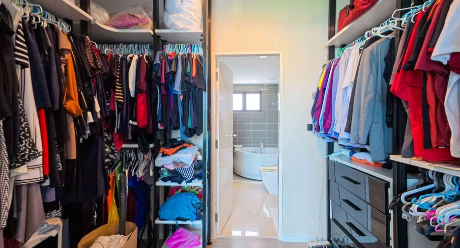 Reihenhaus zum Kauf mit 3 Zimmer in Chatuchak, Bangkok