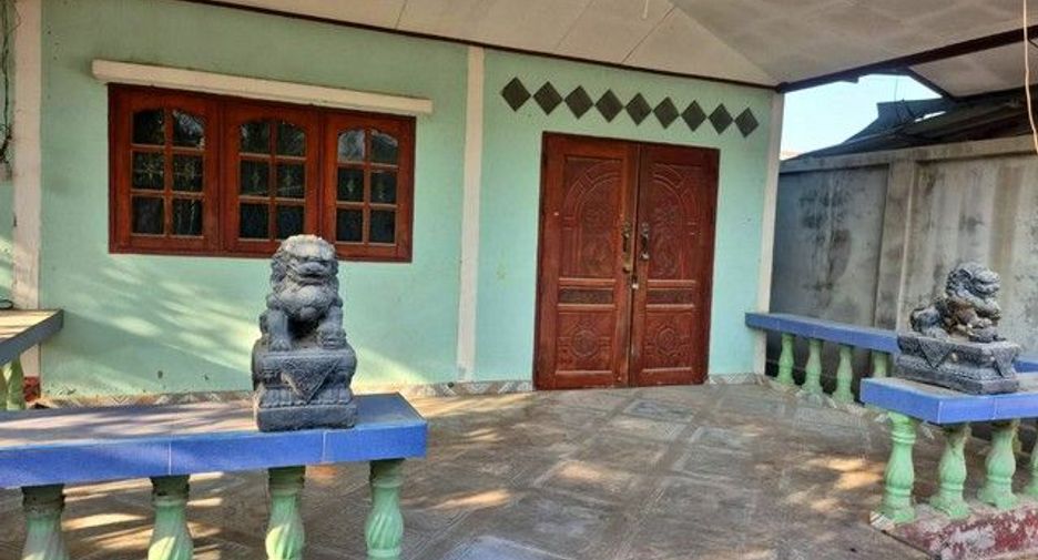 For sale 3 bedrooms house in Tha Tako, Nakhon Sawan
