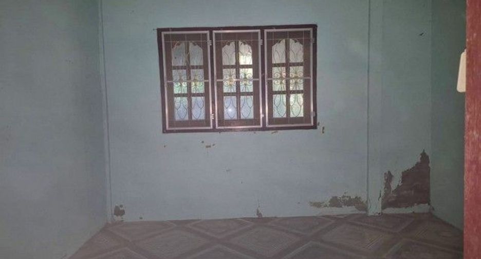 For sale 3 bedrooms house in Tha Tako, Nakhon Sawan