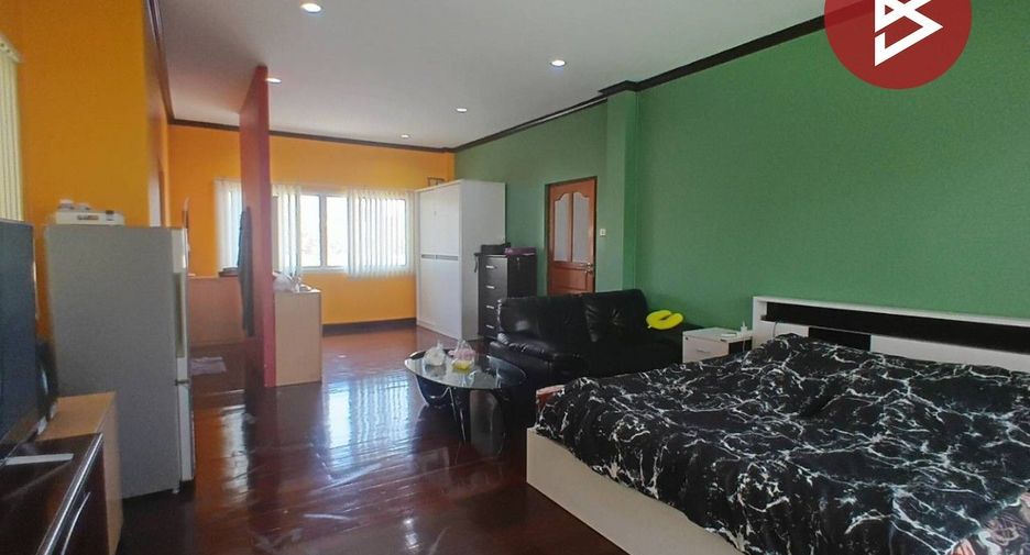 For sale 4 bedrooms house in Bueng Kum, Bangkok