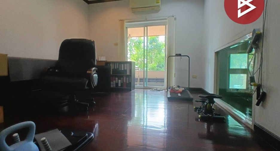 For sale 4 bedrooms house in Bueng Kum, Bangkok