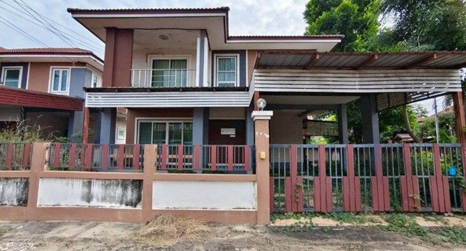 For sale 3 bedrooms house in Tha Tako, Nakhon Sawan
