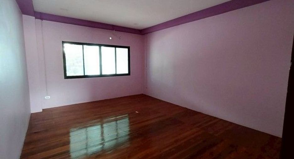 For sale 3 bedrooms house in Khun Yuam, Mae Hong Son