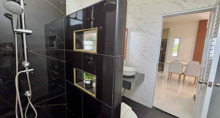 For rent 3 bedrooms house in East Pattaya, Pattaya