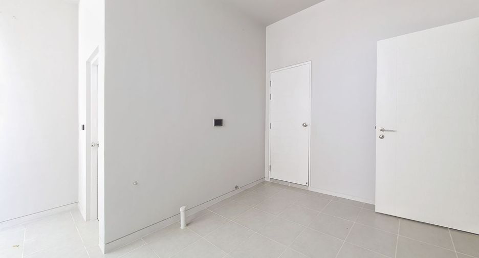 For sale 4 bedrooms house in Bang Bua Thong, Nonthaburi