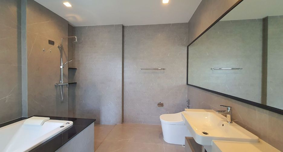For sale 4 bedrooms house in Bang Bua Thong, Nonthaburi