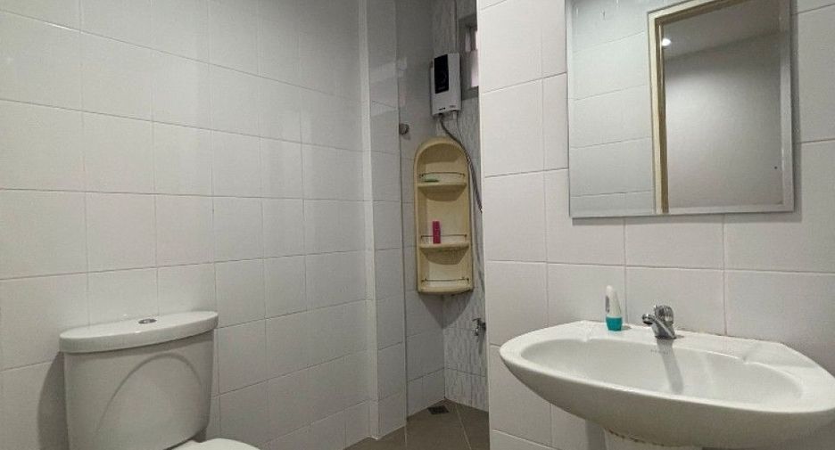 For sale 3 bedrooms townhouse in Phra Samut Chedi, Samut Prakan