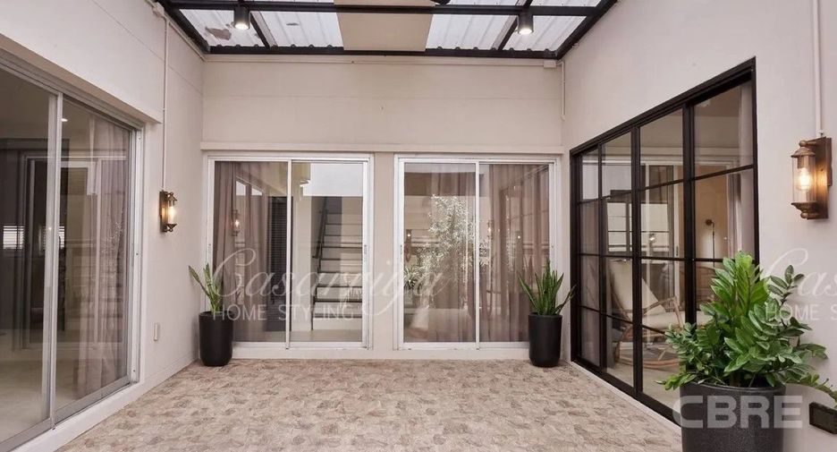 Casa en venta de 3 habitaciones en Suan Luang, Bangkok