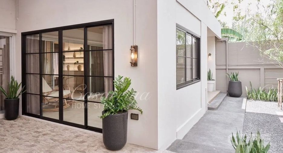 Casa en venta de 3 habitaciones en Suan Luang, Bangkok