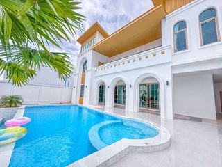Продажа 5 спальни вилла в Банг Ламунг, Чонбури