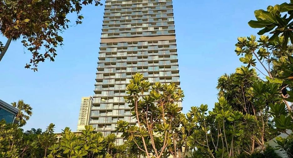 For rent and for sale 1 bed condo in Bang Lamung, Chonburi