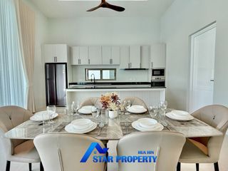 For sale 4 bedrooms villa in Hua Hin, Prachuap Khiri Khan