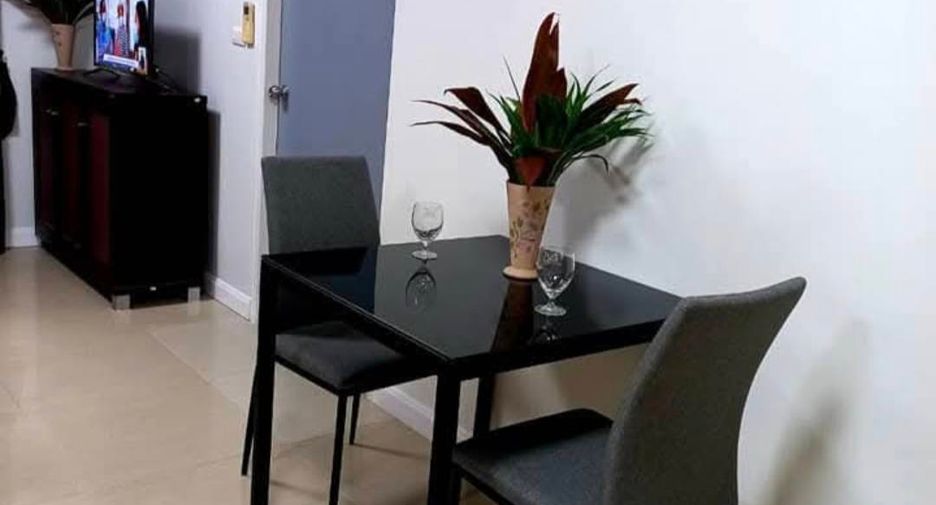 For rent and for sale 2 bedrooms condo in Pathum Wan, Bangkok