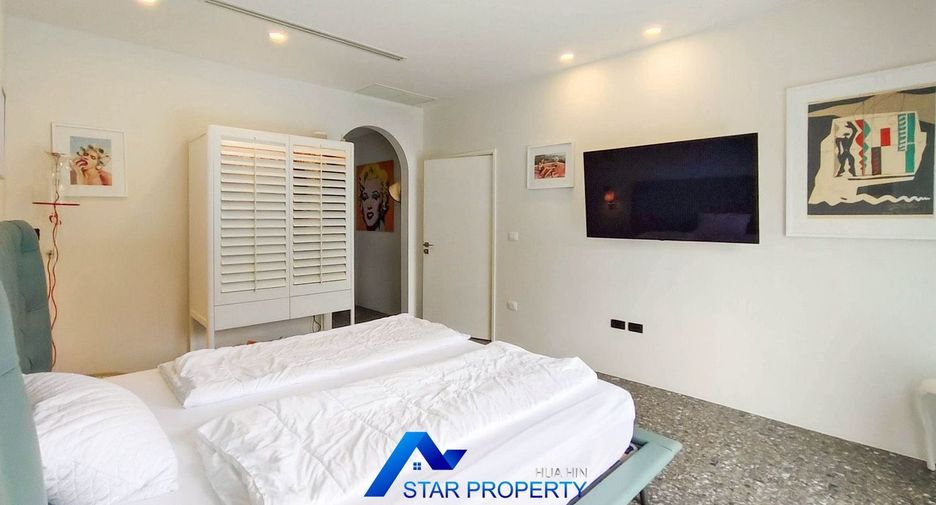 For sale 3 bedrooms villa in Hua Hin, Prachuap Khiri Khan