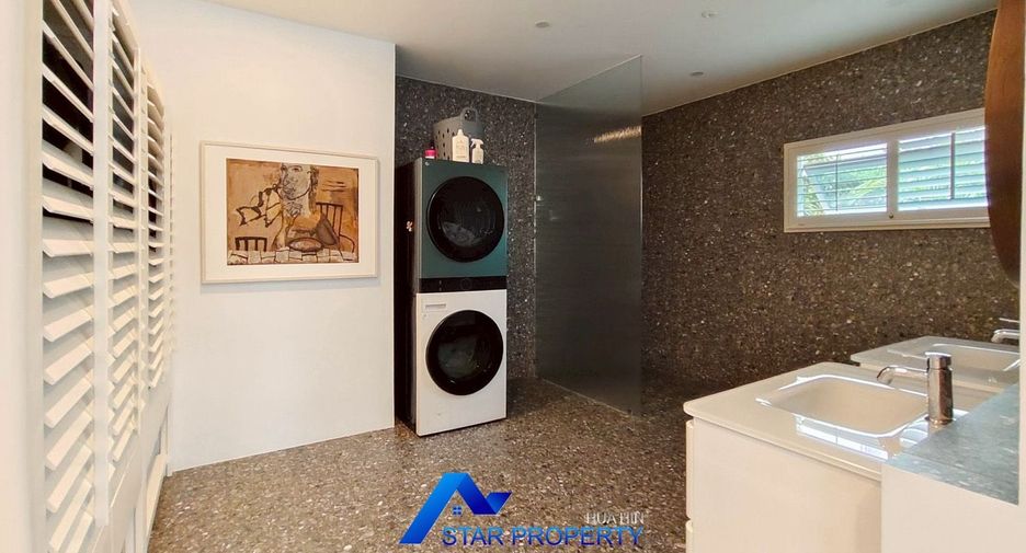 For sale 3 bedrooms villa in Hua Hin, Prachuap Khiri Khan