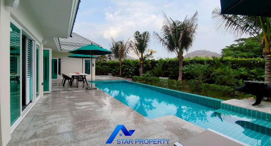 For sale 3 bedrooms villa in Hua Hin, Prachuap Khiri Khan