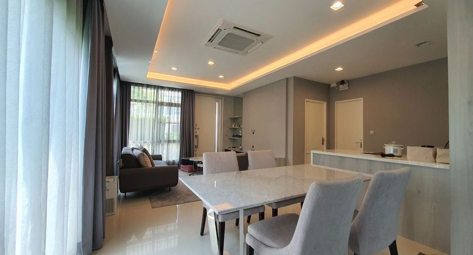Casa en venta de 3 habitaciones en Lat Krabang, Bangkok