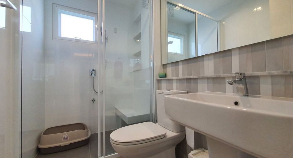 Casa en venta de 3 habitaciones en Lat Krabang, Bangkok