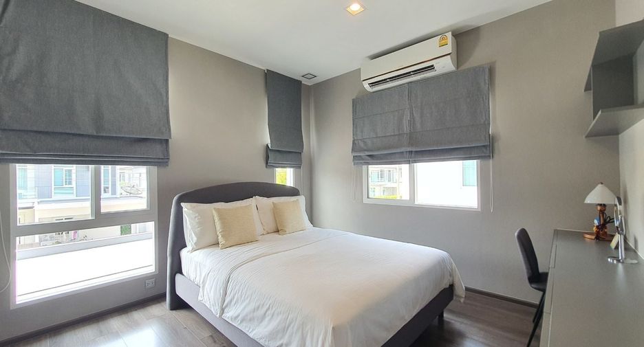 Casa en venta de 3 habitaciones en Lat Krabang, Bangkok