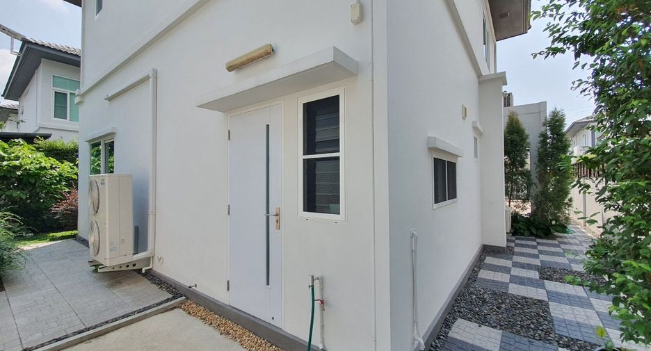 Casa en venta de 3 habitaciones en Lat Krabang, Bangkok