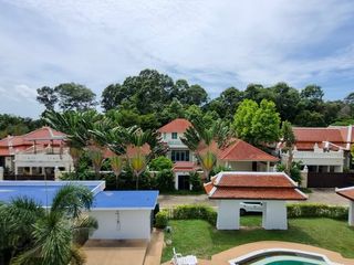 Casa adosada en venta de 2 habitaciones en Bang Lamung, Chonburi