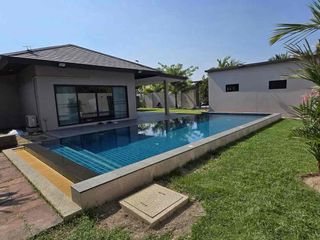 Villa zur Miete mit 3 Zimmer in Bang Lamung, Chonburi
