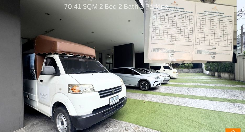 For rent 2 bedrooms condo in Thon Buri, Bangkok