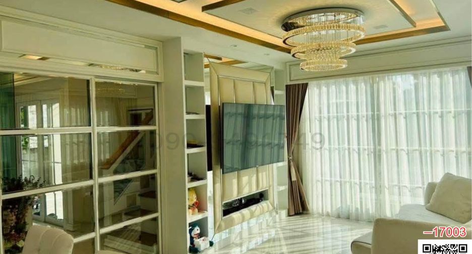 À louer 3 chambres maison à Chom Thong, Bangkok