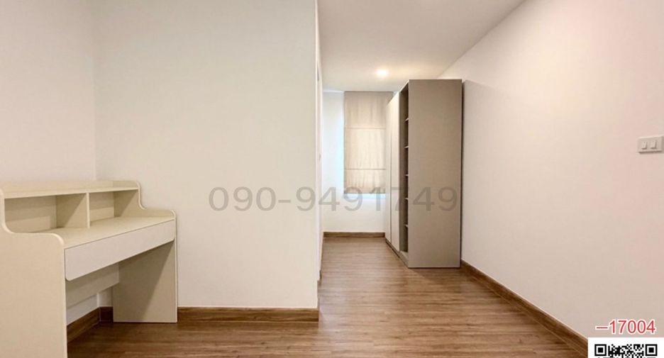 For rent 4 bedrooms townhouse in Suan Luang, Bangkok