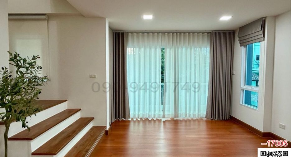For rent 3 bedrooms house in Suan Luang, Bangkok