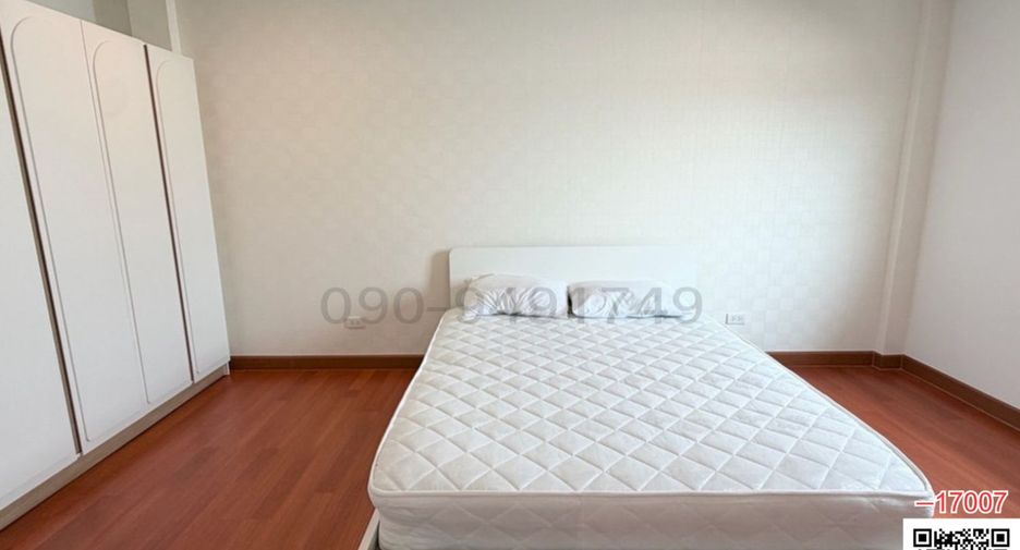 For rent 3 bedrooms house in Suan Luang, Bangkok