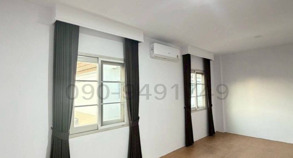 For rent 3 bedrooms house in Phasi Charoen, Bangkok