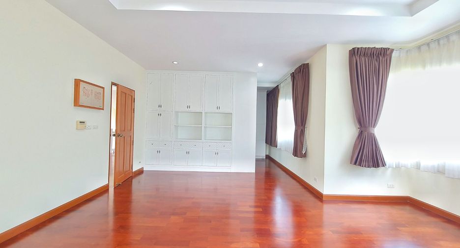 For sale 3 bedrooms house in Bang Kruai, Nonthaburi