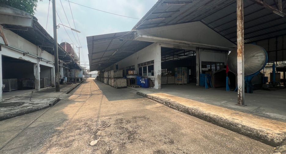 Lagerhaus zur Miete mit 10 Zimmer in Sam Phran, Nakhon Pathom