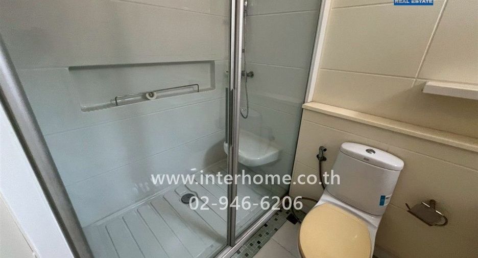 For sale 4 bedrooms house in Mueang Samut Prakan, Samut Prakan