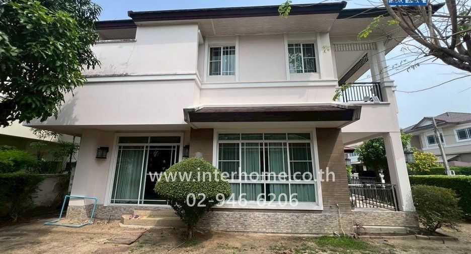 For sale 4 bedrooms house in Mueang Samut Prakan, Samut Prakan