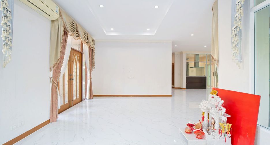 For sale 5 bedrooms house in Bang Kruai, Nonthaburi