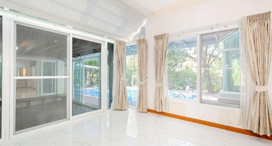 For sale 5 bedrooms house in Bang Kruai, Nonthaburi