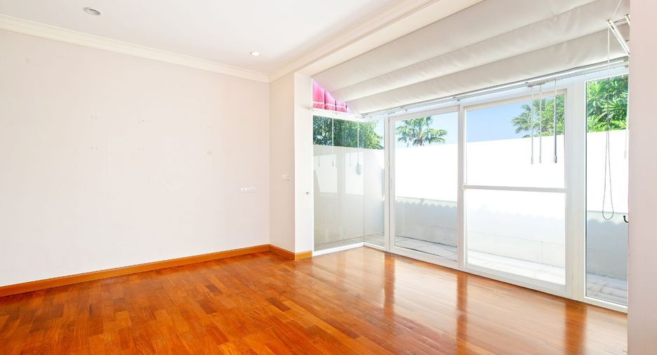 For sale 5 bedrooms house in Bang Kruai, Nonthaburi