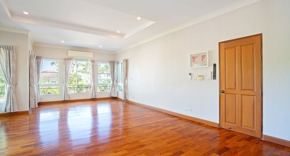 For sale 5 bedrooms house in Bang Kruai, Nonthaburi