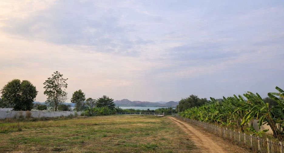 出售 土地 在 Si Sawat, Kanchanaburi