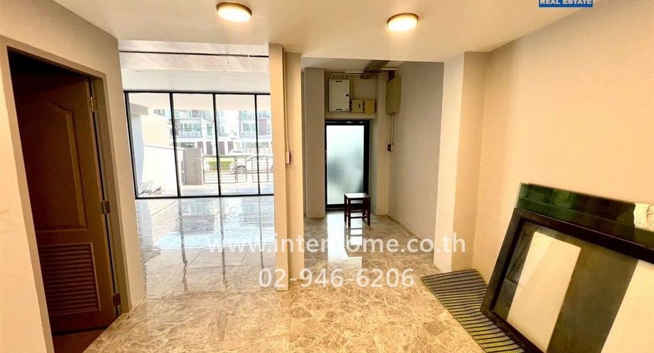 Oficina en venta en Wang Thonglang, Bangkok