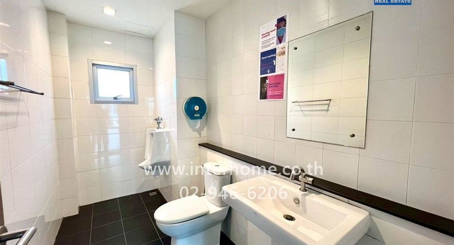 Oficina en venta en Wang Thonglang, Bangkok