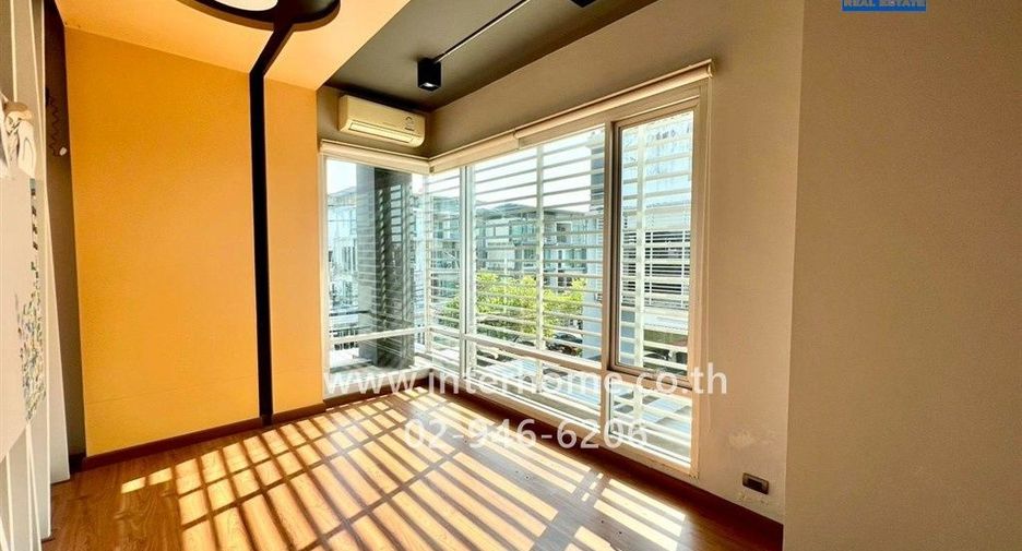 Oficina en venta en Wang Thonglang, Bangkok