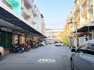 For sale 5 bedrooms retail Space in Thon Buri, Bangkok