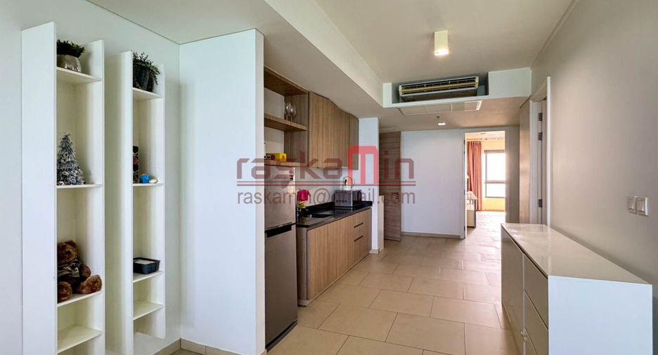 For rent and for sale 2 bedrooms condo in North Pattaya, Pattaya