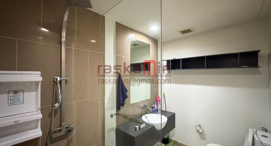 For rent and for sale 2 bedrooms condo in North Pattaya, Pattaya