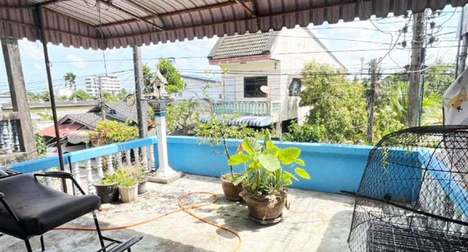 Reihenhaus zum Kauf mit 2 Zimmer in Mueang Nakhon Si Thammarat, Nakhon Si Thammarat
