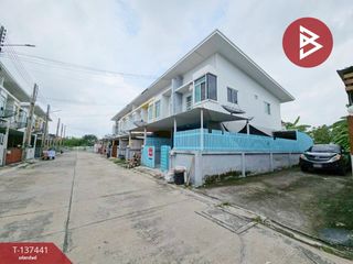 出售 2 卧室 联排别墅 在 Phan Thong, Chon Buri